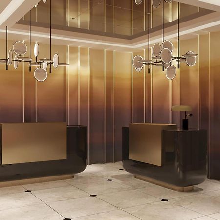 Le Premier Hotel & Rooftop Bar Ханой Екстериор снимка