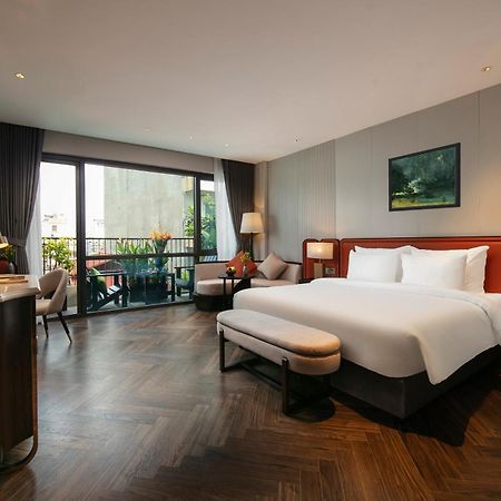 Le Premier Hotel & Rooftop Bar Ханой Екстериор снимка